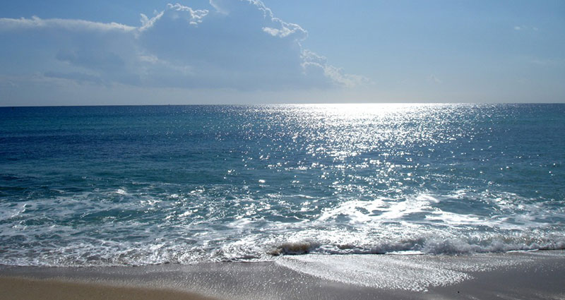 plage-tunisie-medecine-esthetique